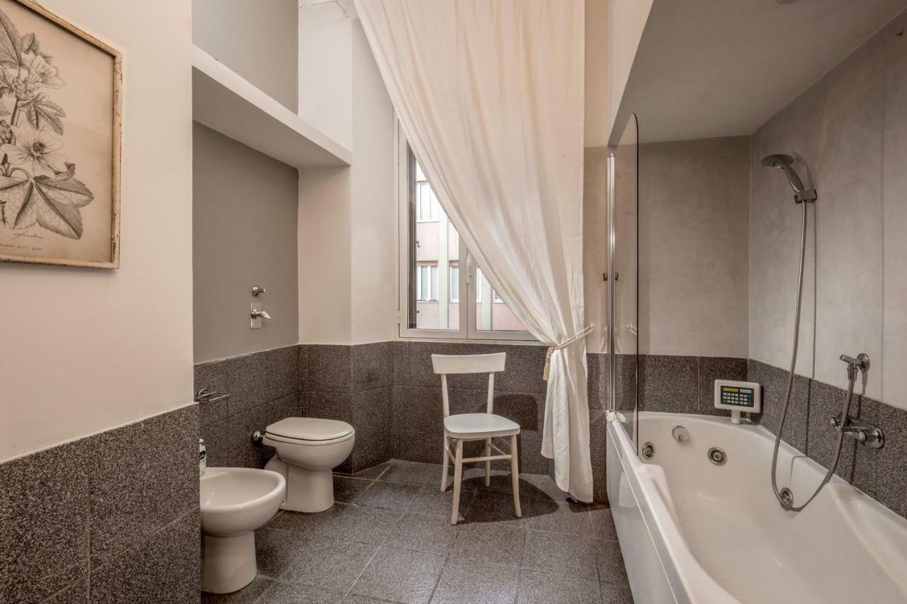 Daplace - Renzo Apartment Milan Luaran gambar